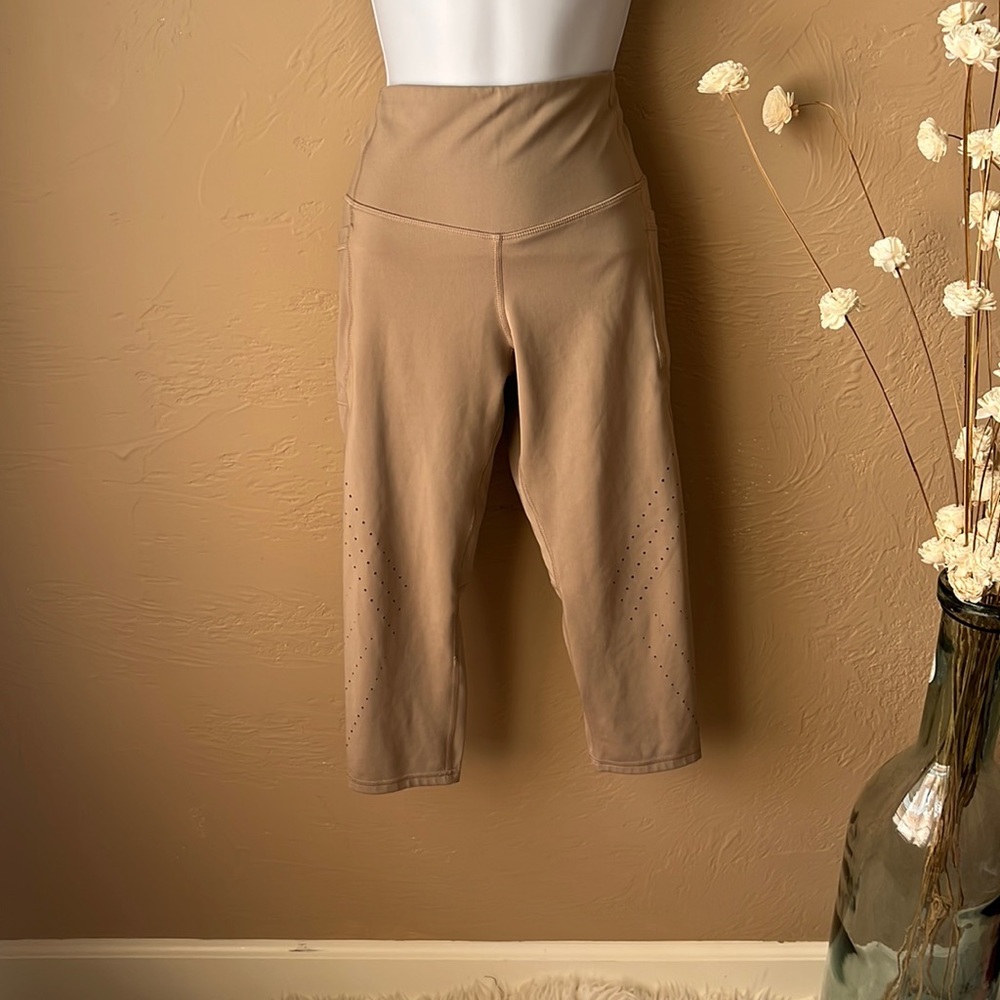 Tan breathable leggings
